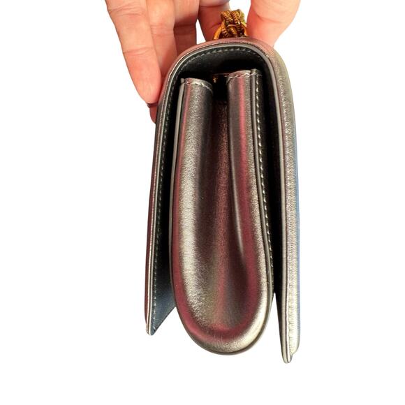 Dolce & Gabbana NIB Medium Devotion Shoulder Bag in Silver - Picture 5 of 16